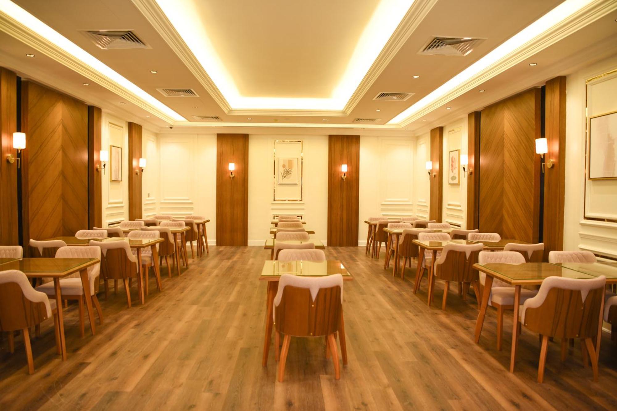 Hotel Rose Bark - روز بارك Ḩafar al Bāţin Zewnętrze zdjęcie